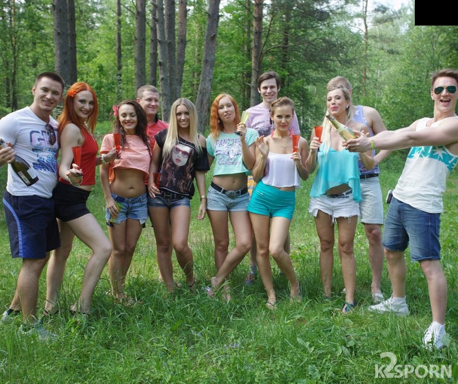 Jessi Gold - Russian College Girls Outdoor Party In Wood HD