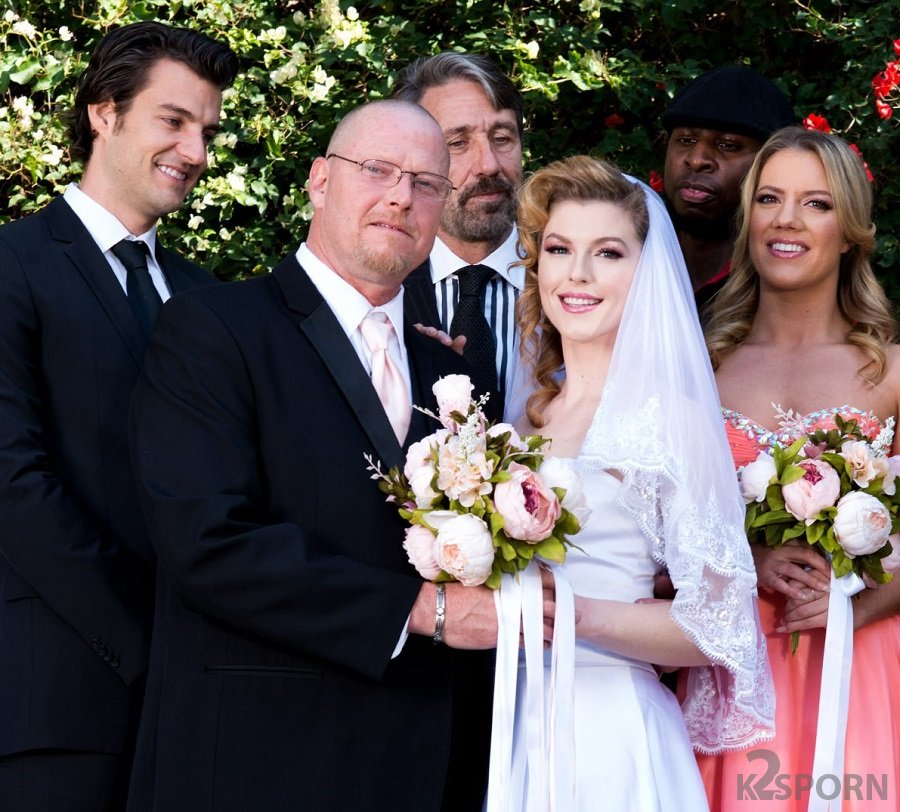 Candice Dare, Ella Nova - The Happy Bride Fuck With Everyone After The Wedding HD