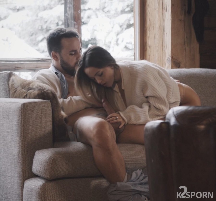 Natty Mellow - Beautiful Romantic Sex In A House In The Mountains Under The Falling Snow FullHD