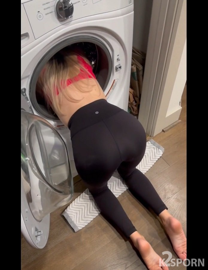 SmackMyCupcake - Stuck in Washing Machine And Fucked With Creampie FullHD