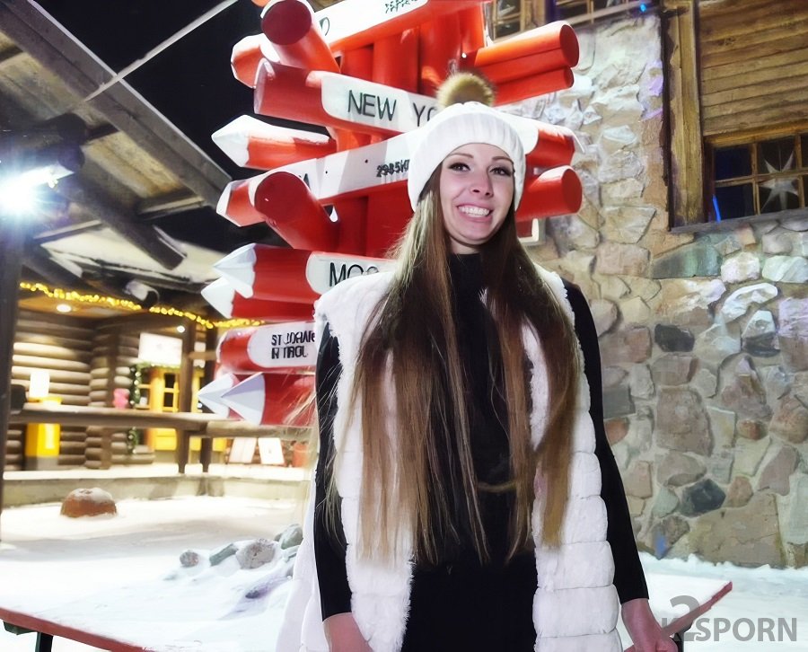 Kinuski - Picked Up A French Girl At A Ski Resort FullHD