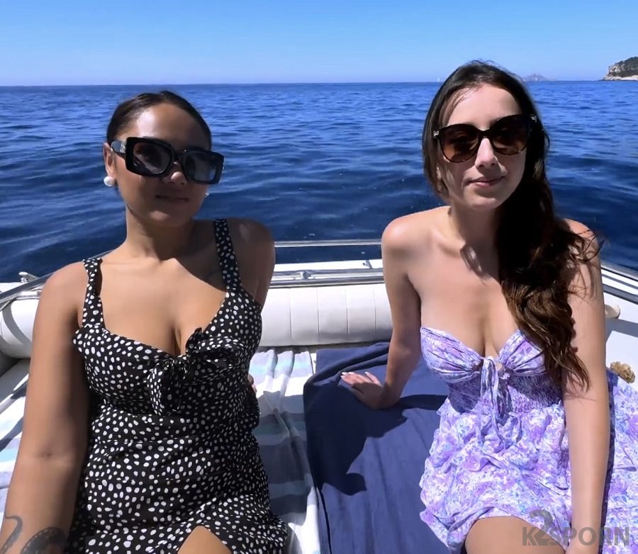 Hello Limoon, Elektra - Sex With Two Girls On A Boat At Sea FullHD