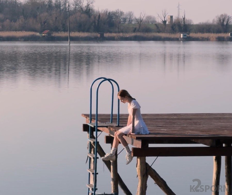 Loly Nebel - Pickup Sad Cutie On The Dock UltraHD/4K
