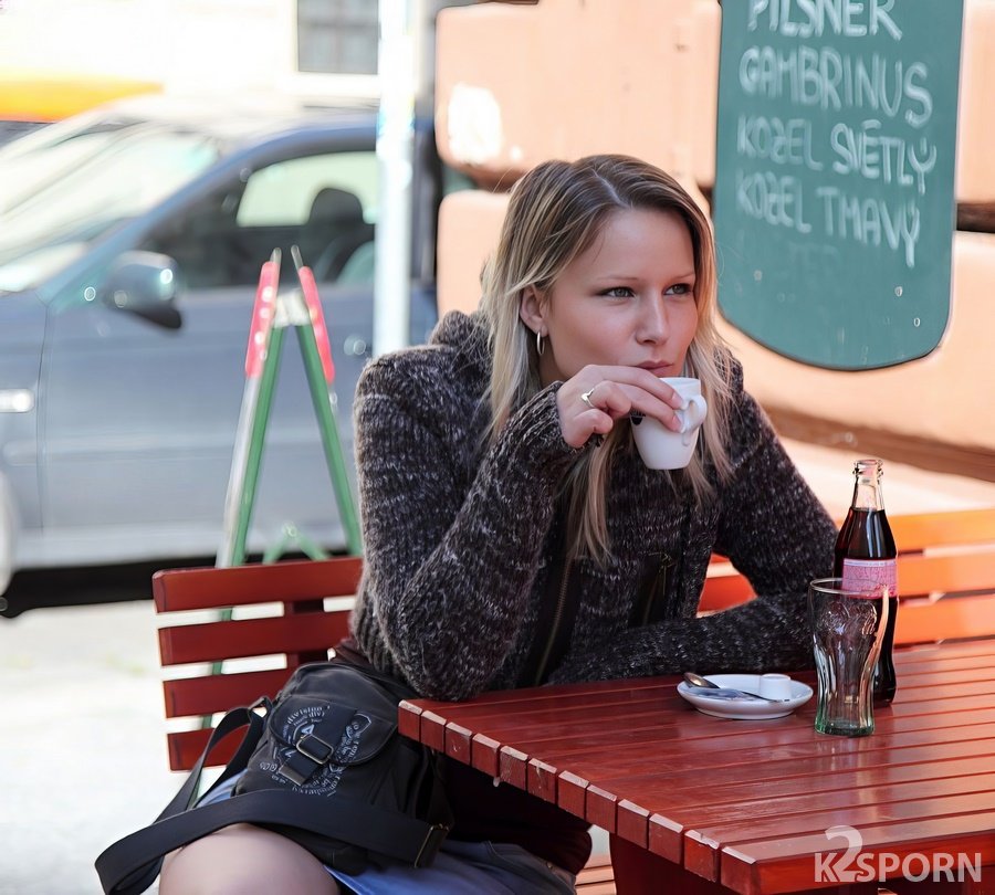 Samantha Jolie - Picking Up Girls In Czech Lands And Fuck On Public SD