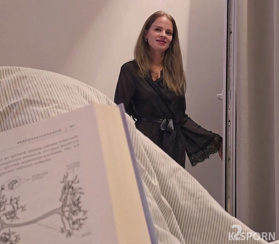 S-Wife Katy - After Having Sex With Her Husband, The Wife Went To Have Sex With Her Young Stepson FullHD