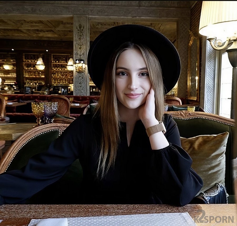 Anny Walker - Sex Date In a Restaurant With A Beautiful Ex-Girlfriend FullHD