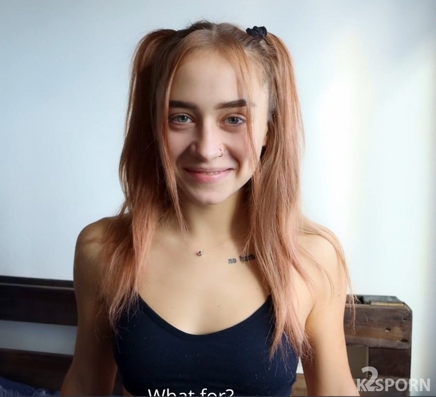 Molly Kelt - She Fuck For New Iphone FullHD