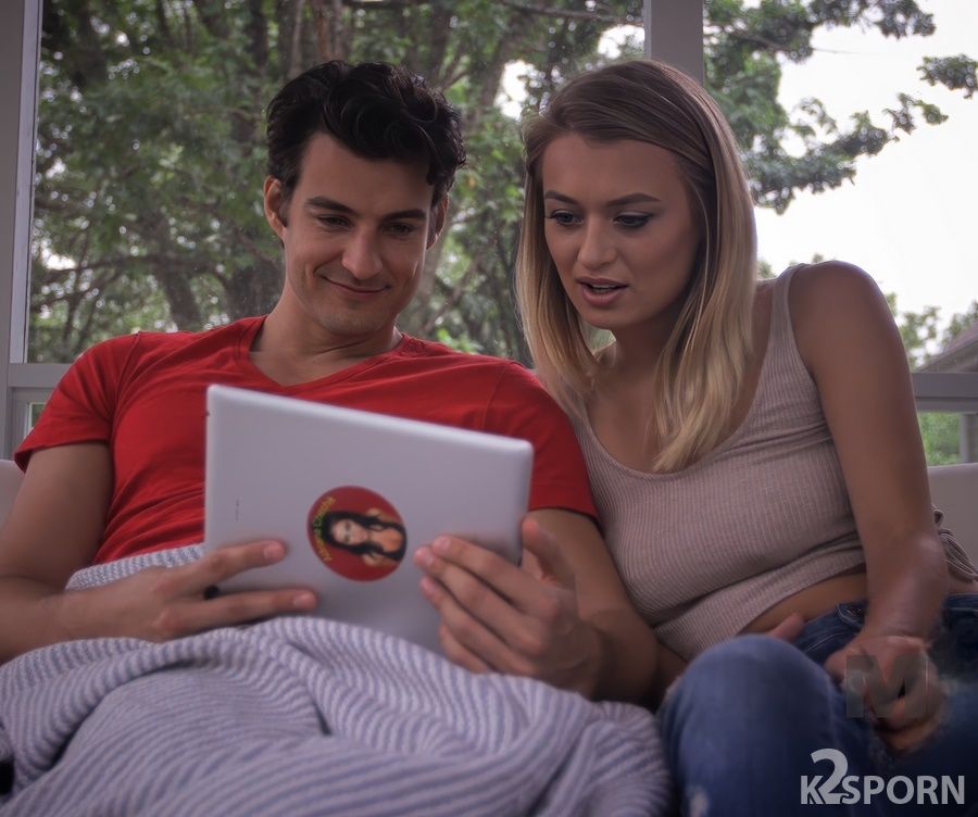 Natalia Starr - Watching Porn With My Girlfriend And After Fuck With Her 1080p FullHD