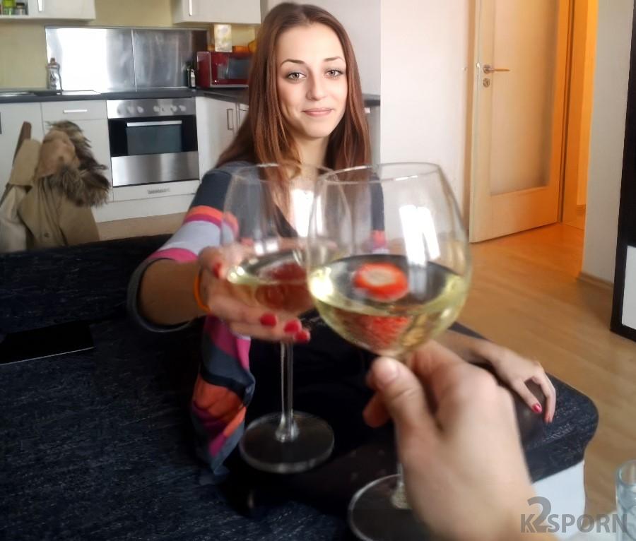 Unknown - First Date After Meeting Online Ends with Sex 720p HD