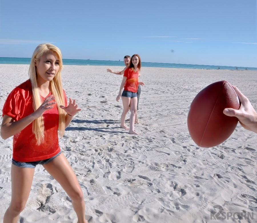 Dee Dee Lynn, Marina Angel - Two Guys Met Two Girls on the Beach and Invited Them Over 1080p FullHD
